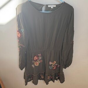 ANDREE BY UNIT Olive Green dress with embroidered flowers